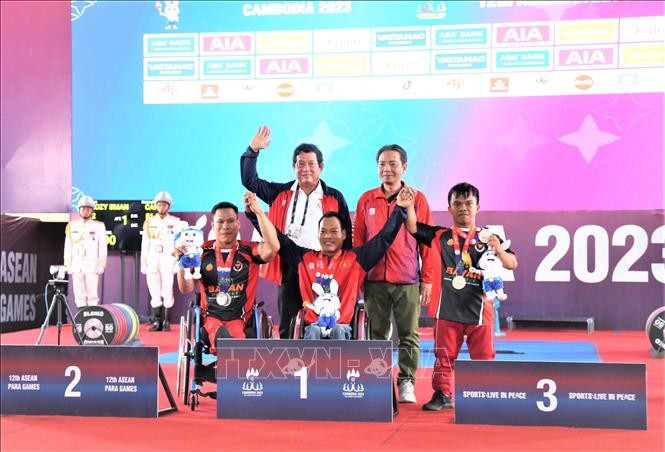 ASEAN Para Games 12: Bơi và cử tạ Việt Nam thắng lớn trong ngày ra quân ảnh 1