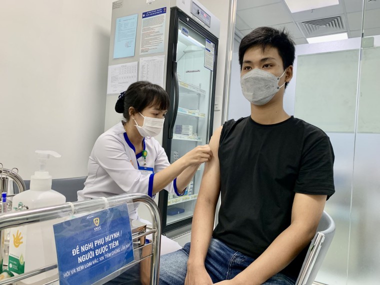 Bộ Y tế cấp phép vaccine sốt xuất huyết, zona thần kinh và phế cầu 23 ảnh 1