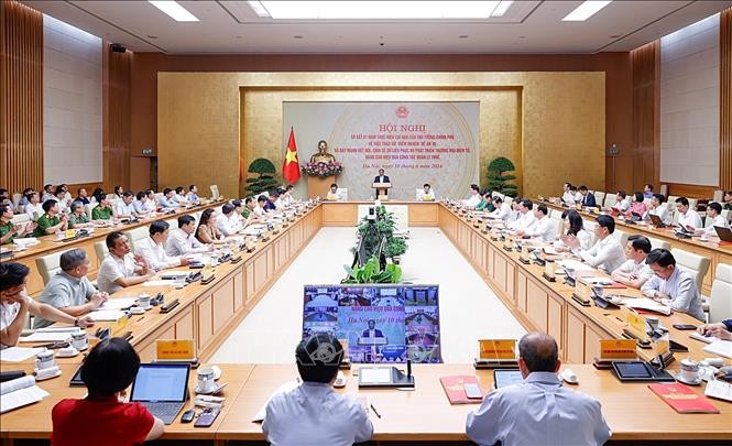 Thủ tướng: Quyết liệt hơn để Đề án 06 mang lại lợi ích thiết thực cho người dân, doanh nghiệp ảnh 1