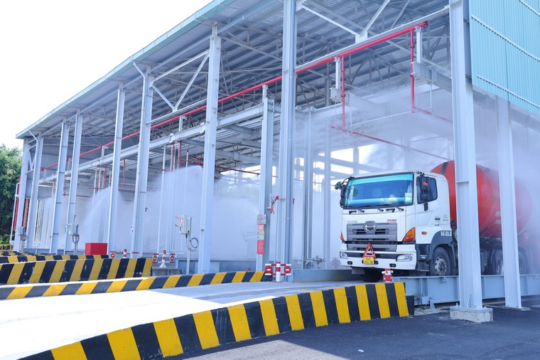 Công ty Chế biến Khí Vũng Tàu tổ chức thực tập phương án chữa cháy, cứu nạn cứu hộ tại Kho cảng PV GAS Vũng Tàu ảnh 1