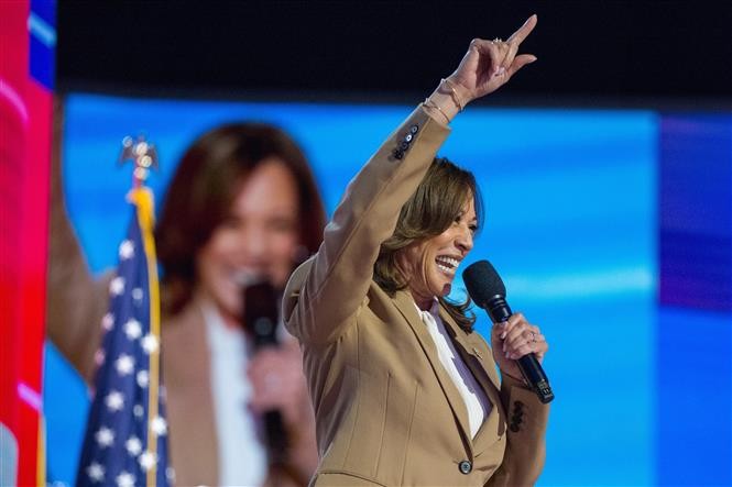 Những động lực chính đưa bà Kamala Harris "bứt tốc" ảnh 1