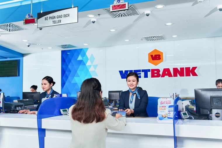 Vietbank và “cú đúp” trong ngày khai trương Điểm Giao dịch thứ 119 – Phòng Giao dịch Vietbank Thuận An ảnh 2