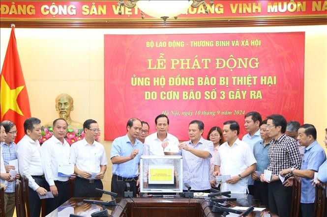 Phát huy mạnh mẽ tình dân tộc, nghĩa đồng bào ảnh 1