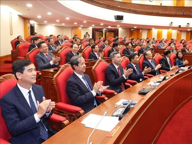 Bế mạc Hội nghị lần thứ 10 Ban Chấp hành Trung ương Đảng khóa XIII ảnh 7