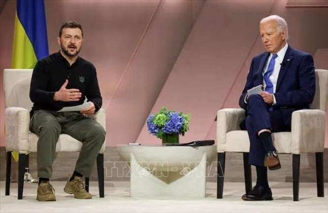 Tổng thống Mỹ và Ukraine thảo luận kế hoạch hướng tới chấm dứt xung đột tại Ukraine ảnh 1