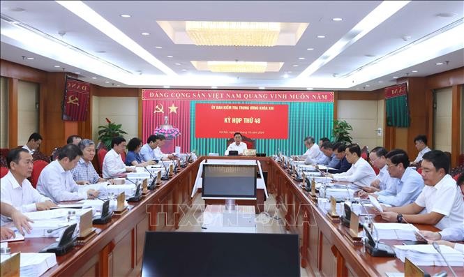 Ủy ban Kiểm tra Trung ương đề nghị kỷ luật các Ban Thường vụ Tỉnh ủy Phú Thọ, Tuyên Quang ảnh 2