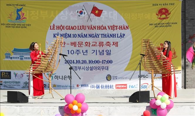 Lễ hội giao lưu văn hóa Việt - Hàn 2024 ảnh 2