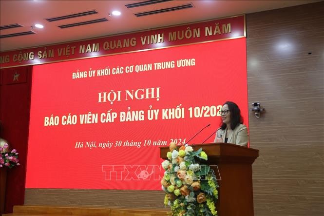 Chỉnh đốn Đảng và hệ thống chính trị gắn với phòng, chống tham nhũng, tiêu cực ảnh 1