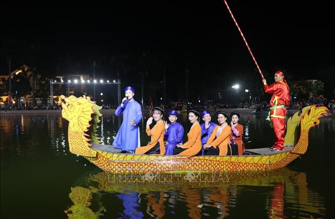 Đặc sắc chương trình giao lưu "Sắc màu di sản" ảnh 3