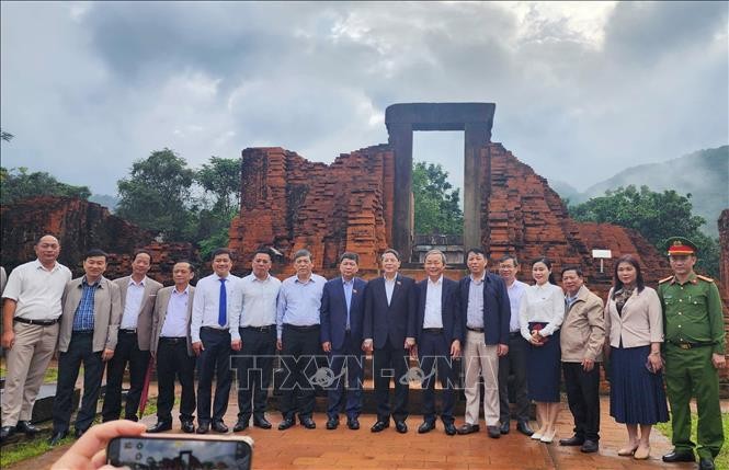 Tháo gỡ khó khăn, vướng mắc để bảo tồn, phát huy bền vững giá trị di sản Mỹ Sơn ảnh 2
