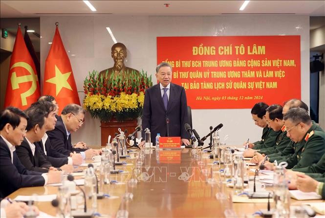 Tổng Bí thư Tô Lâm thăm và làm việc tại Bảo tàng Lịch sử Quân sự Việt Nam ảnh 9