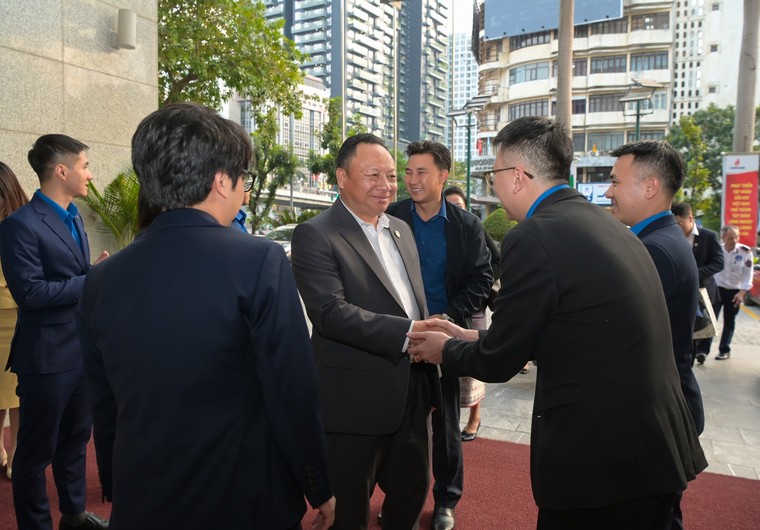 Petrovietnam đón Đoàn đại biểu Trung ương Đoàn Thanh niên Nhân dân Cách mạng Lào đến thăm và làm việc ảnh 4