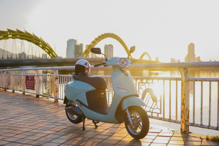 Người dùng “được quá nhiều” khi đổi từ xe máy xăng qua xe điện VinFast ảnh 2