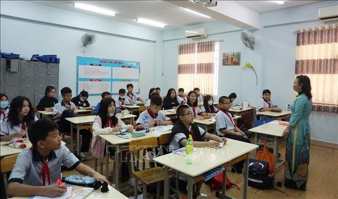 TP Hồ Chí Minh đề xuất miễn học phí cho học sinh ở tất cả các cấp học ảnh 1