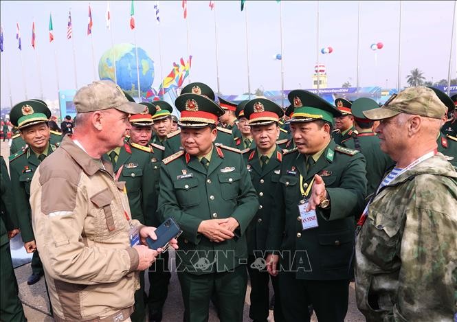 Tổng duyệt Triển lãm Quốc phòng quốc tế Việt Nam năm 2024 ảnh 3