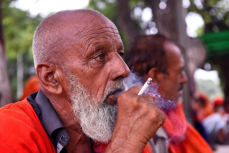 Hút 1 điếu thuốc lá có thể làm giảm 20 phút tuổi thọ ảnh 2