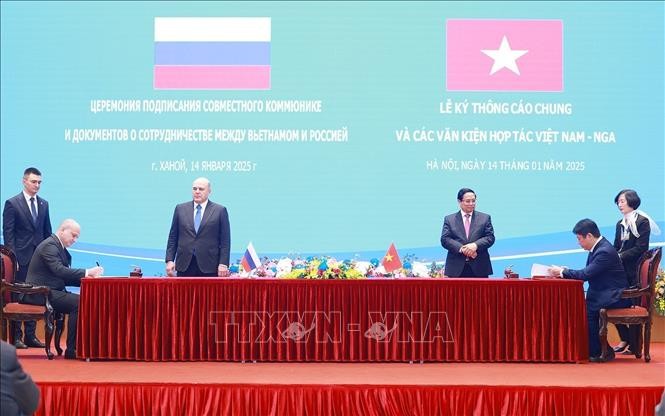 Thủ tướng Phạm Minh Chính hội đàm với Thủ tướng Liên bang Nga ảnh 7