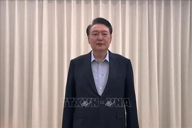 Tổng thống Hàn Quốc bị giam giữ kêu gọi người ủng hộ biểu tình trong hòa bình ảnh 1