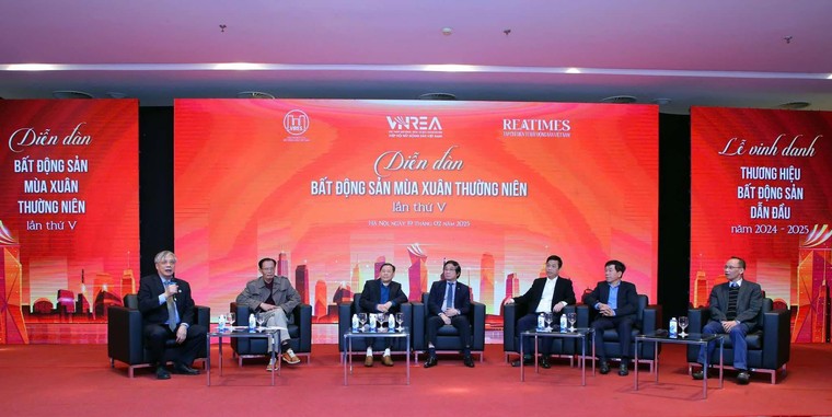 Diễn đàn Bất động sản Mùa Xuân lần V - Lễ Vinh danh thương hiệu Bất động sản dẫn đầu 2024 - 2025 ảnh 1