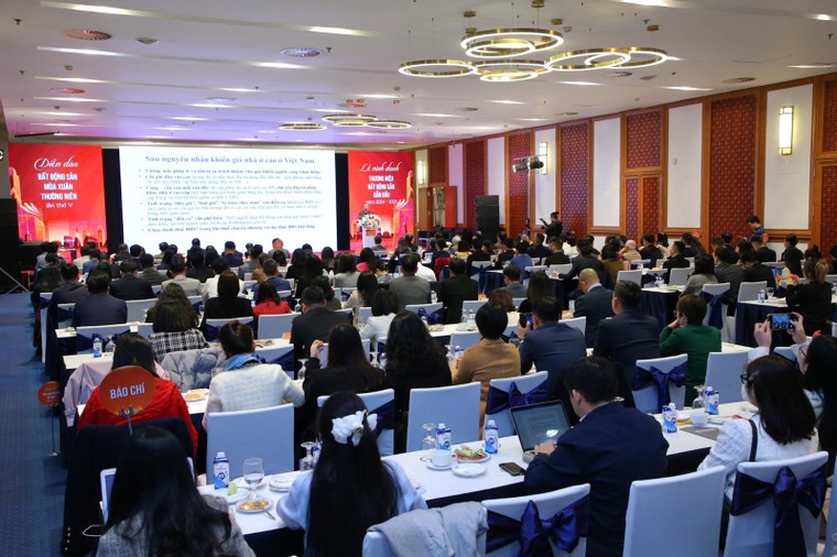 Meey Group tiếp tục khẳng định vị thế khi chinh phục “Top One thương hiệu dẫn đầu ngành proptech năm 2024” ảnh 1