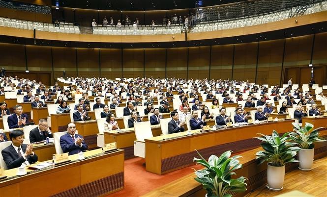 Chủ tịch Quốc hội đề nghị các cơ quan, địa phương quyết tâm, nói đi đôi với làm ảnh 1