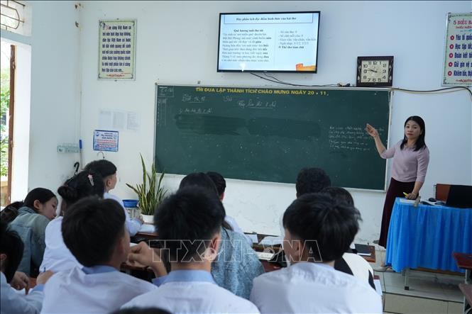 Miễn học phí: Thêm cơ hội đầu tư cho chất lượng giáo dục ảnh 1