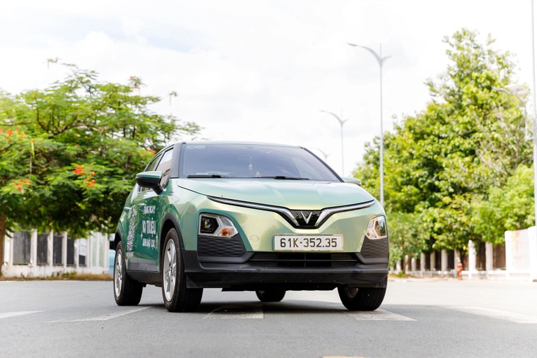 Chạy dịch vụ 25.000 km, VF 5 bán lại chỉ mất đúng 15 triệu đồng ảnh 1