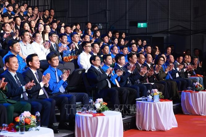 Thủ tướng dự Lễ trao giải thưởng Gương mặt trẻ Việt Nam tiêu biểu năm 2024 ảnh 2
