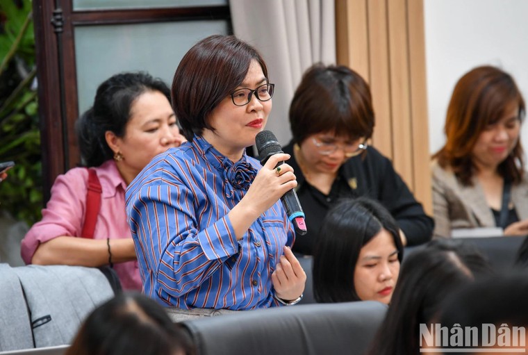 Báo Nhân Dân ra mắt video âm nhạc "Victory - Bond in Vietnam" ảnh 7