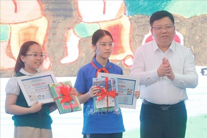 Ngày sách Việt Nam 21/4: Lan tỏa văn hóa đọc trong cộng đồng ảnh 2