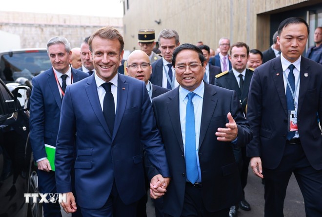Thủ tướng Phạm Minh Chính hội kiến Tổng thống Pháp Emmanuel Macron ảnh 2