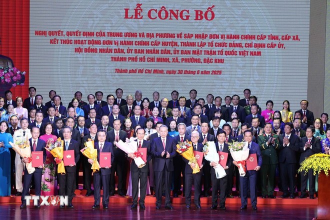 Tổng Bí thư Tô Lâm: Hợp nhất không gian không phải là sự cộng gộp đơn thuần ảnh 1