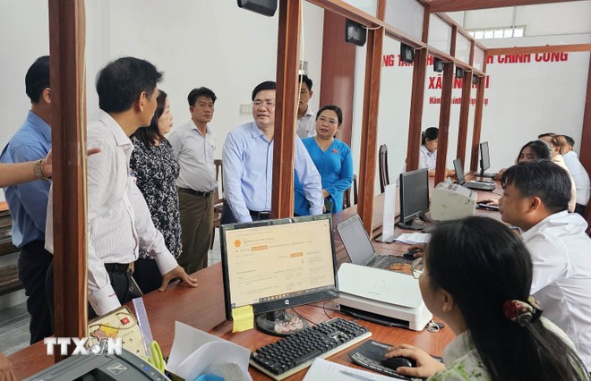 Bảo đảm tổ chức bộ máy đơn vị hành chính 2 cấp hoạt động thông suốt, hiệu quả ảnh 3