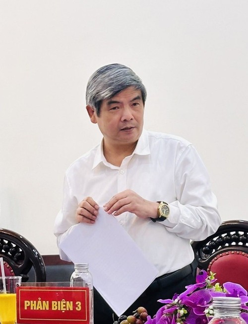 Dựng chuyện bằng AI, ghép ảnh câu like: Mặt tối của mạng xã hội sau "thảm họa" lật tàu ảnh 5