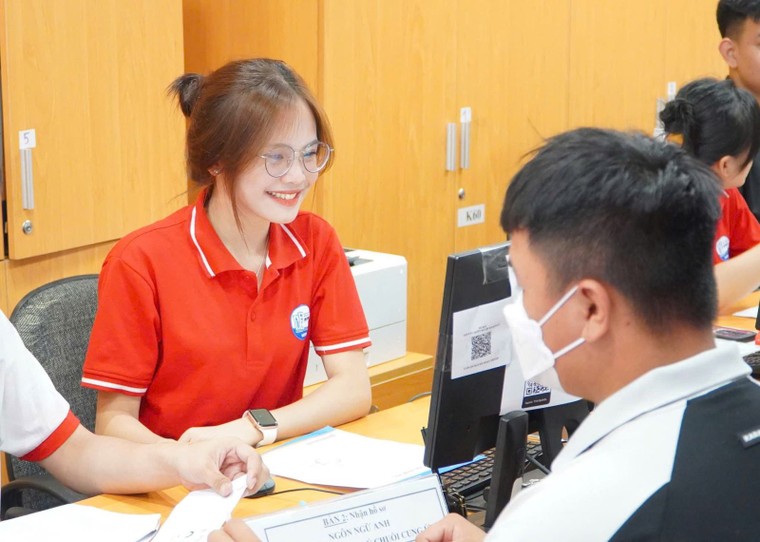 Không để sinh viên bỏ học vì khó khăn tài chính ảnh 2