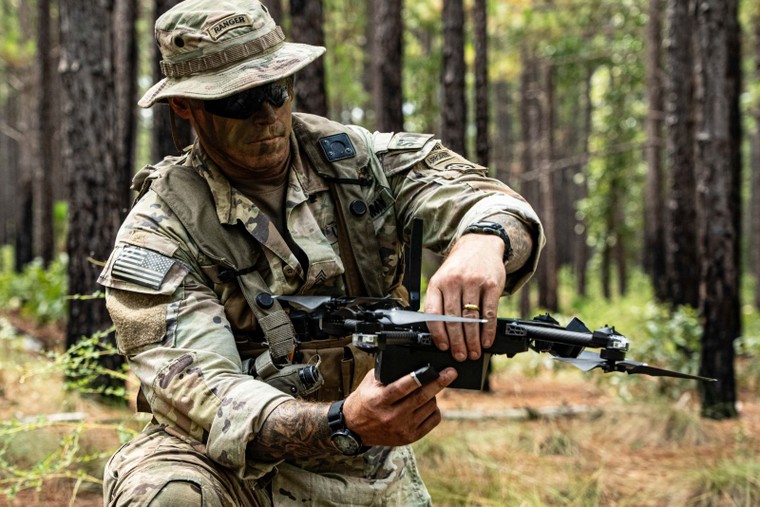 Mỹ loay hoay trước bài học UAV từ chiến trường Ukraine ảnh 1