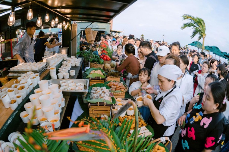Vu Lan này đến Núi Bà Đen, Tây Ninh nghe đạo từ về Trái tim người mẹ ảnh 5