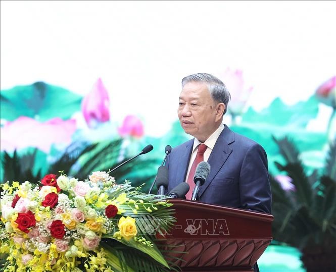 Tổng Bí thư chủ trì buổi gặp mặt các đồng chí nguyên lãnh đạo Đảng, Nhà nước ảnh 2