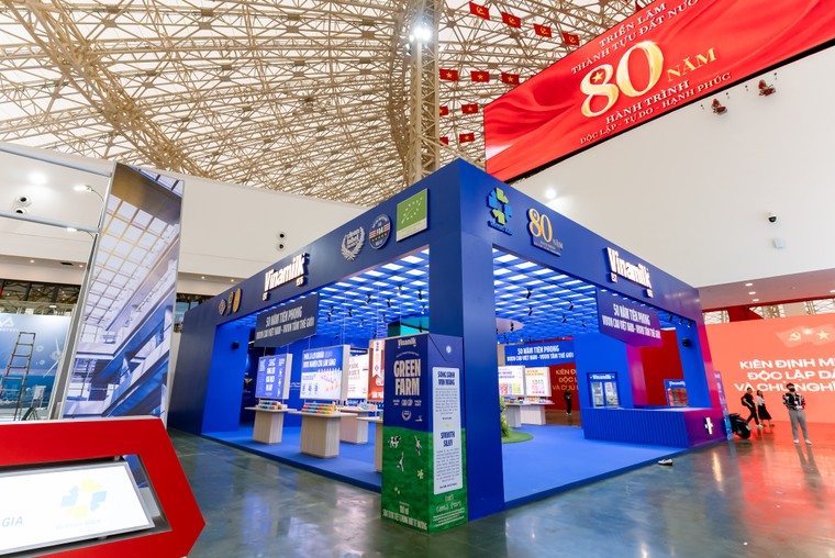 Vinamilk góp mặt tại Triển lãm Thành tựu Đất nước dịp 80 năm Quốc khánh: Tự hào cùng dân tộc vươn mình ảnh 1
