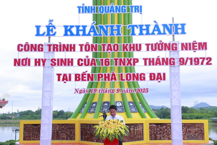 Khánh thành Khu tưởng niệm thanh niên xung phong hy sinh tại bến phà Long Đại ảnh 5