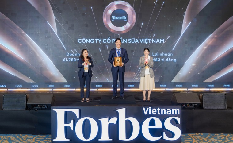 Top 1 trong 25 thương hiệu dẫn đầu 2025 của Forbes Việt Nam gọi tên Vinamilk ảnh 1