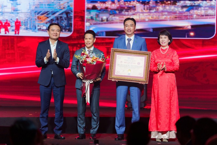 PV GAS khẳng định vị thế với 03 Kỷ lục Việt Nam ảnh 1