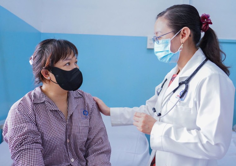 TP Hồ Chí Minh: Gần 300 ca nghi ngộ độc thực phẩm liên quan bánh mì ‘Cóc Cô Bích’ ảnh 2