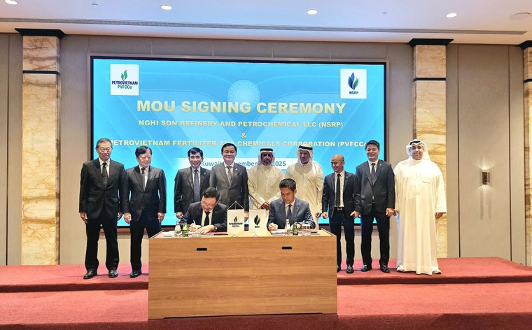 Lễ ký kết thỏa thuận hợp tác giữa PVFCCo – Phú Mỹ và NSRP tại Kuwait: Bước tiến chiến lược trong phát triển chuỗi giá trị hóa dầu – hóa chất ảnh 2