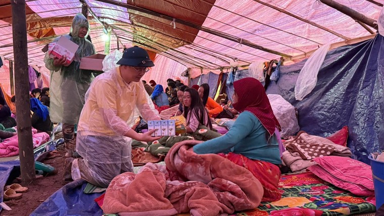 Vingroup tiếp tục hỗ trợ thêm 500 tỷ cứu trợ miền trung, nâng tổng đóng góp lên 1.000 tỷ đồng ảnh 2