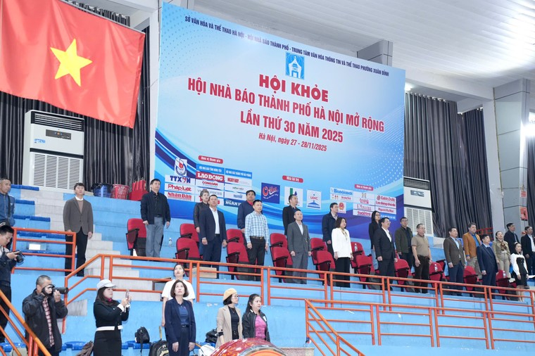 25 đoàn vận động viên tranh tài tại Hội khỏe Hội Nhà báo TP Hà Nội mở rộng lần thứ 30 ảnh 1