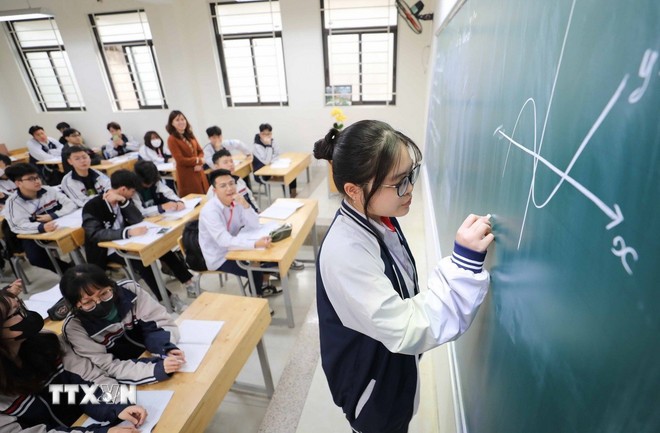 Kỳ thi vào lớp 10 ở Hà Nội: Các trường học chủ động hỗ trợ học sinh ôn tập ảnh 1