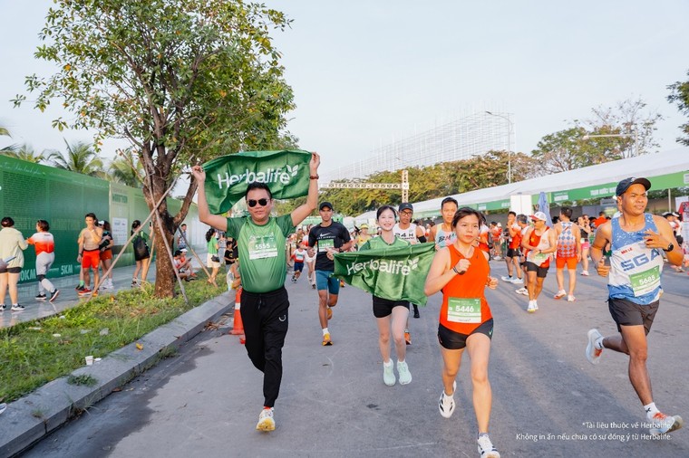 Herbalife Việt Nam đồng hành cùng giải Tiền Phong Half Marathon 2025 tại Thành phố Hồ Chí Minh ảnh 4