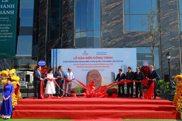 Khánh thành Tổ hợp du lịch, nghỉ dưỡng và giải trí Crystal Holidays Harbour Vân Đồn ảnh 7