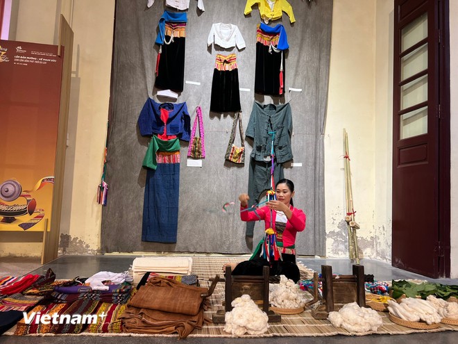 Di sản Chiêng Mường, nhạc Ngũ âm Khmer "cất tiếng" giữa lòng phố cổ Hà Nội ảnh 3